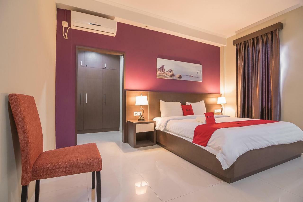 Reddoorz Plus @ Tanjung Pandan Belitung 2 Kültér fotó